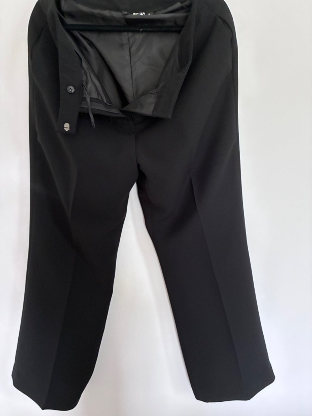 Tahari Arthur S. Levine Black 2 Piece Pants Suit Size 14 Career Office Blazer - Picture 14 of 15
